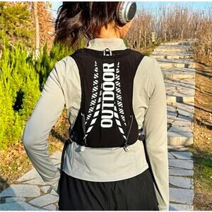 Lightweight Running Backpack Suitable for Bicycle Marathon Hiking Ultra-light